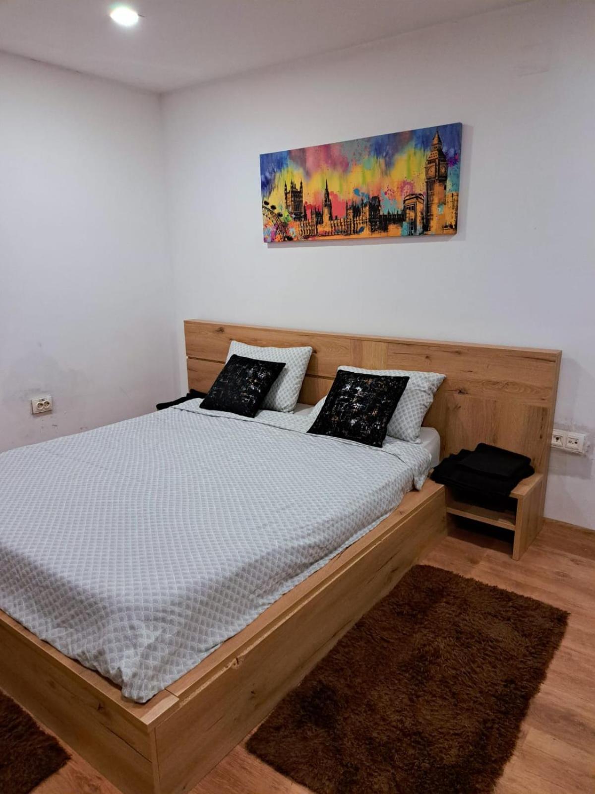 Regim Hotelier Pietonala Oradea Luaran gambar