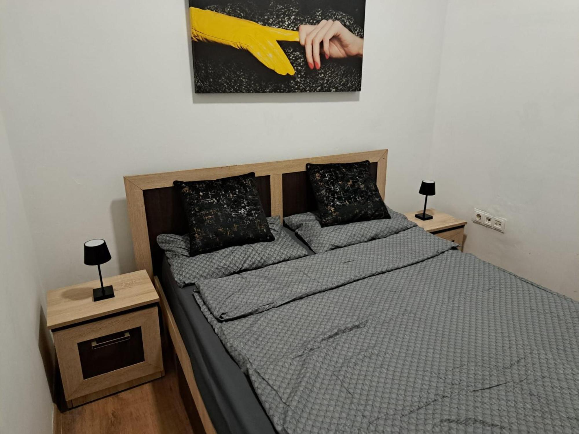Regim Hotelier Pietonala Oradea Luaran gambar